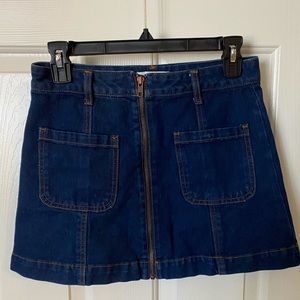 FOREVER 21 MINI JEAN SKIRT W/ ZIPPER